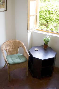 Holiday houses and vacation rentals in Provence and Languedoc, many villas with pools, southern France